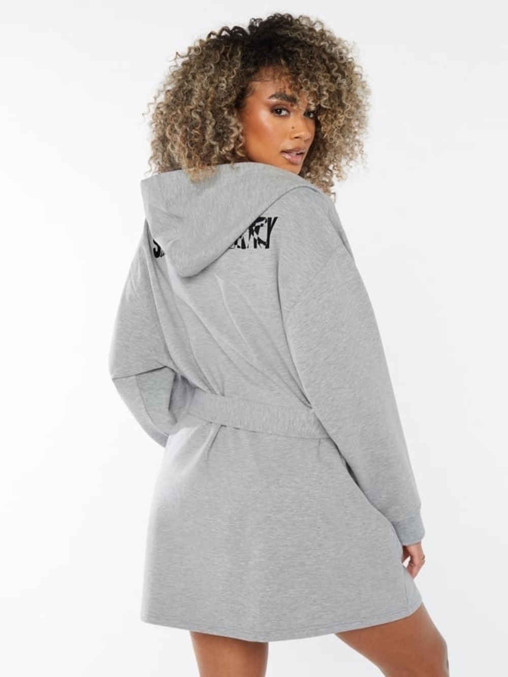 NEW Savage X Fenty Forever Savage Showgirl Short Hooded Robe Platinum Grey XS/S